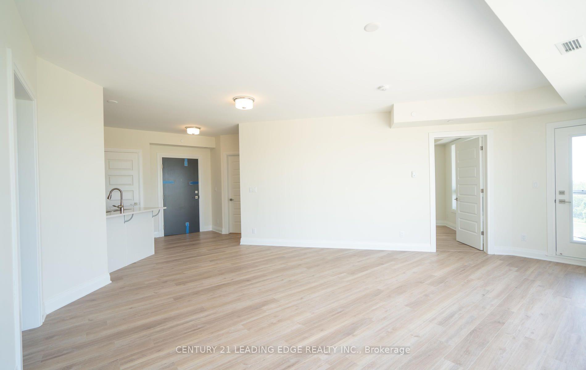 Photo 8 of Unit 612, 58 Adam Sellers Street, Markham, Cornell — HOMEH
