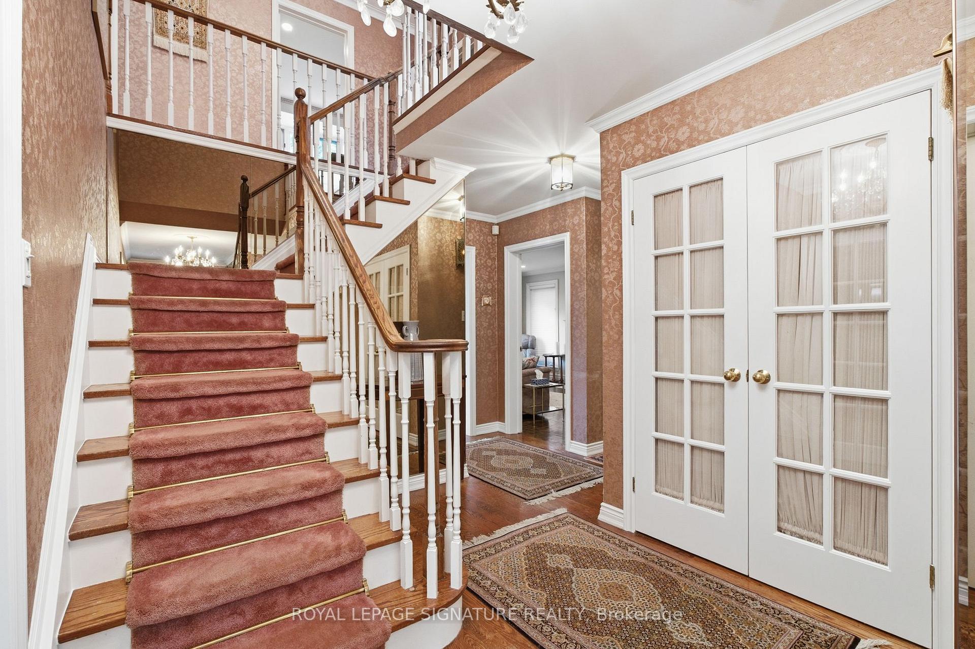 Photo 4 of 20 Wellesbourne Crescent, North York, Hillcrest Village — HOMEH