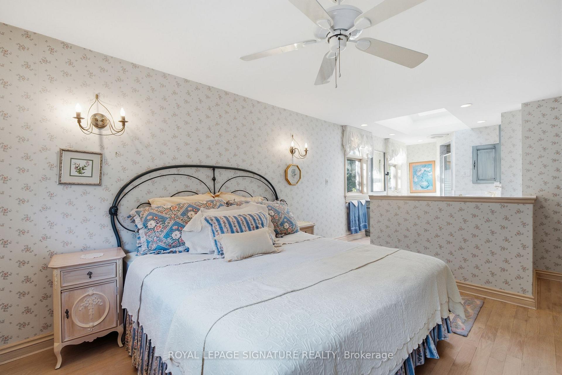 Photo 20 of 20 Wellesbourne Crescent, North York, Hillcrest Village — HOMEH
