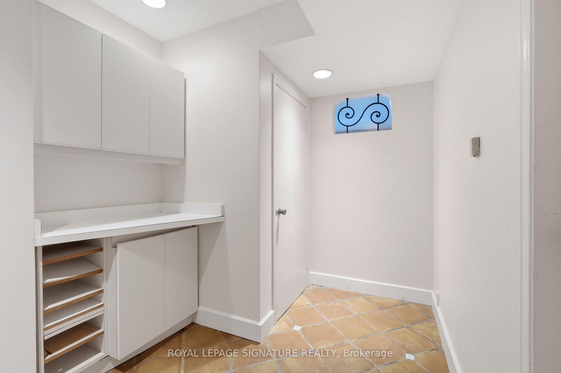 Photo 46 of 20 Wellesbourne Crescent, North York, Hillcrest Village — HOMEH