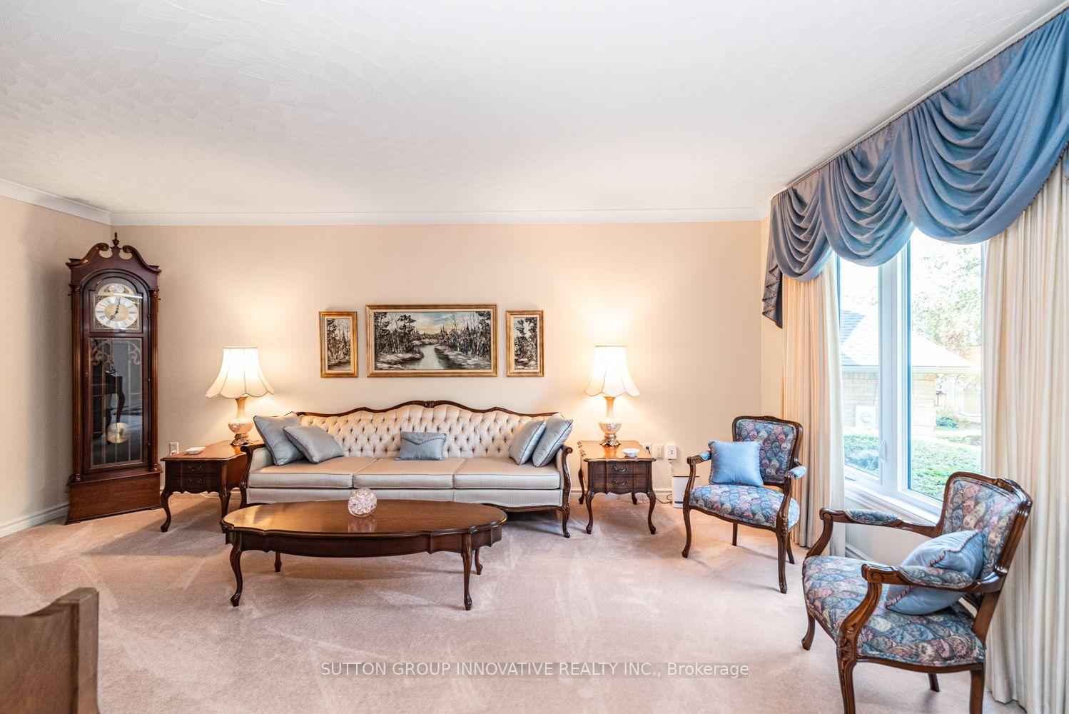 Photo 6 of 59 Renata Court, Hamilton, Dundas — HOMEH