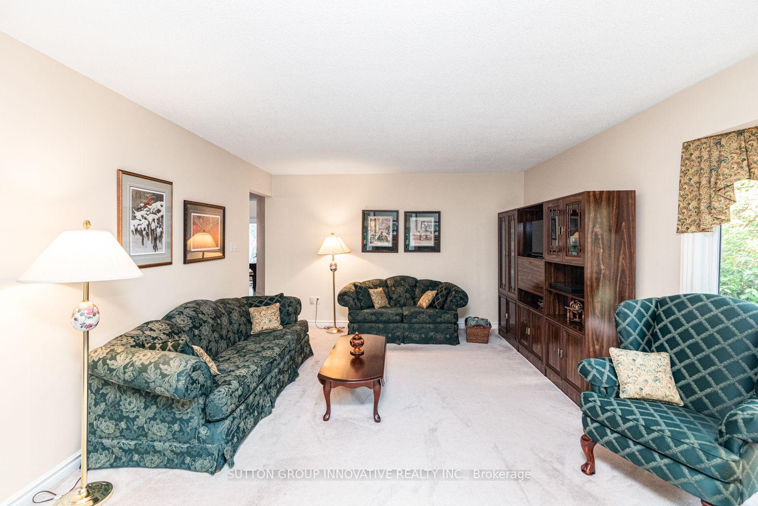 Photo 13 of 59 Renata Court, Hamilton, Dundas — HOMEH