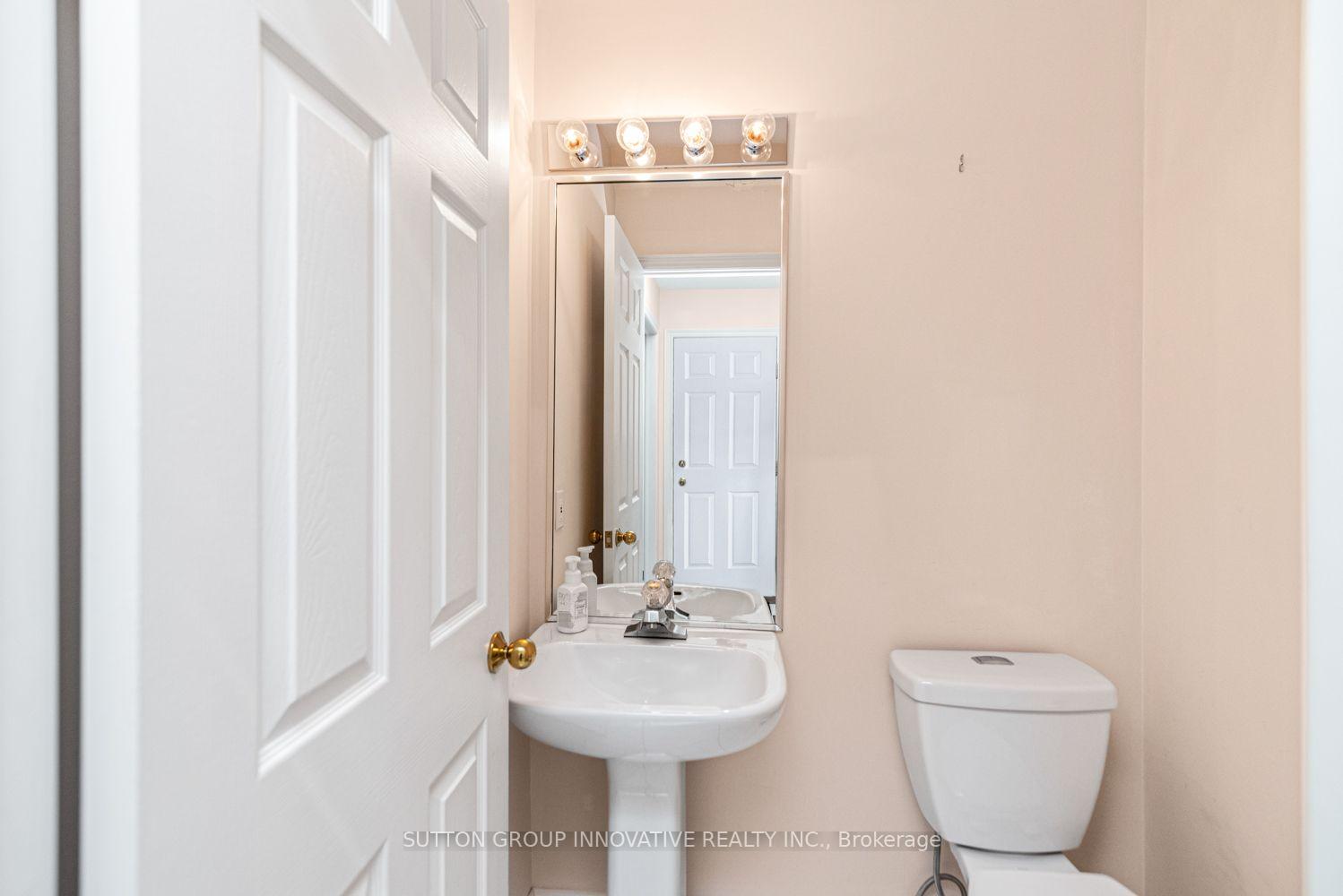 Photo 15 of 59 Renata Court, Hamilton, Dundas — HOMEH