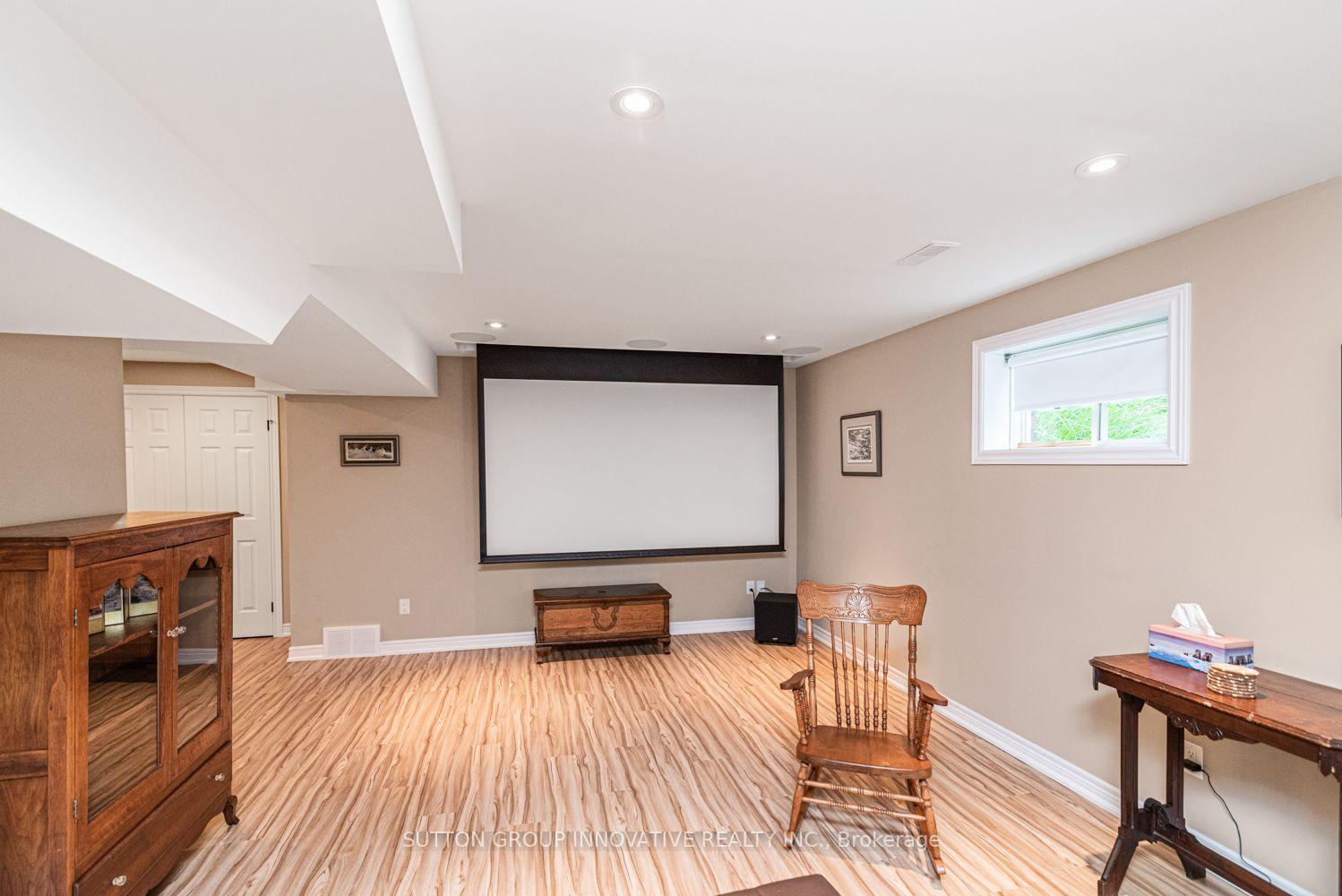 Photo 31 of 59 Renata Court, Hamilton, Dundas — HOMEH