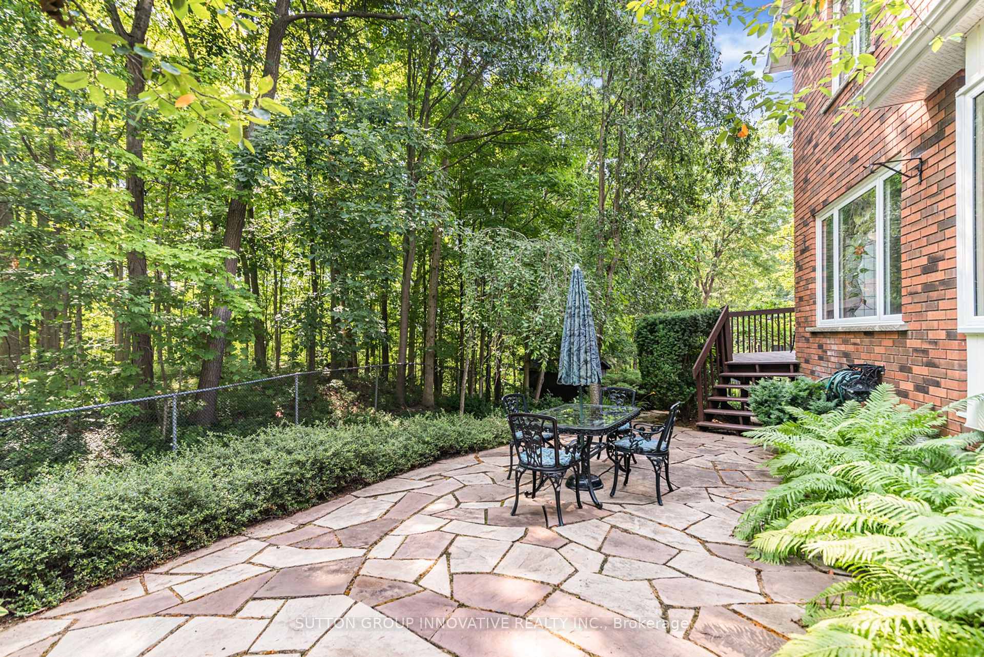 Photo 37 of 59 Renata Court, Hamilton, Dundas — HOMEH