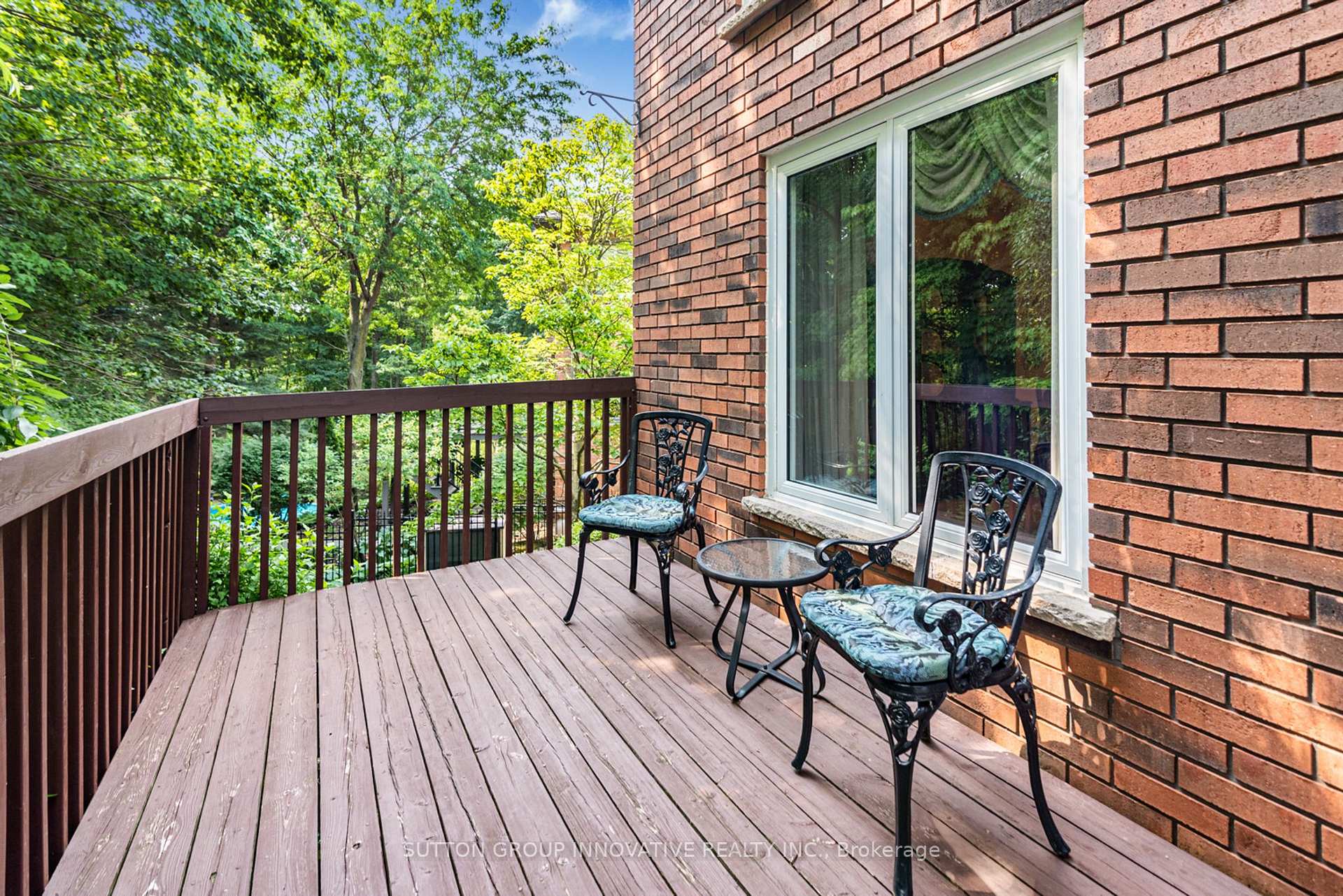 Photo 44 of 59 Renata Court, Hamilton, Dundas — HOMEH