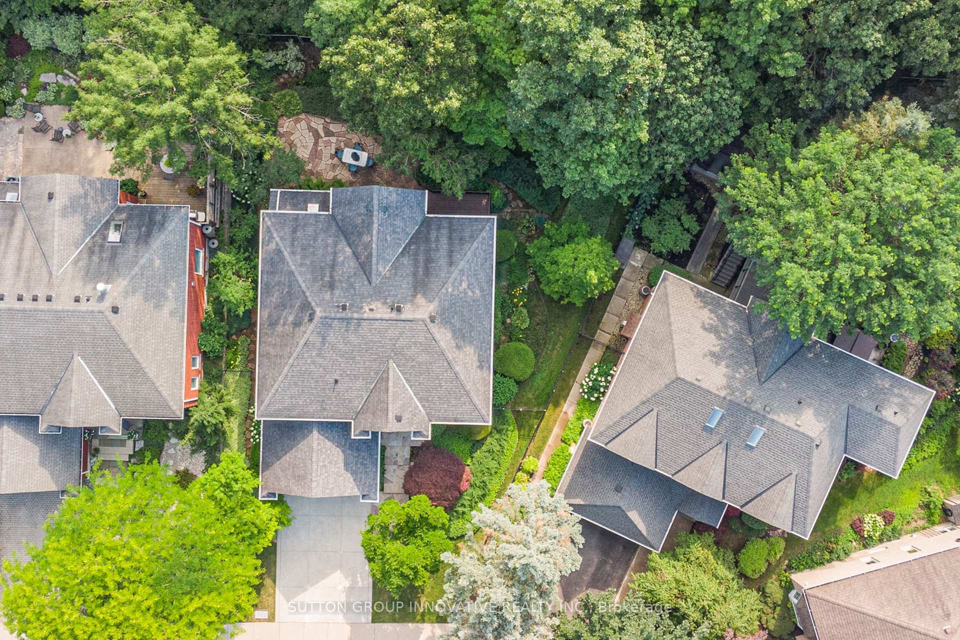 Photo 45 of 59 Renata Court, Hamilton, Dundas — HOMEH