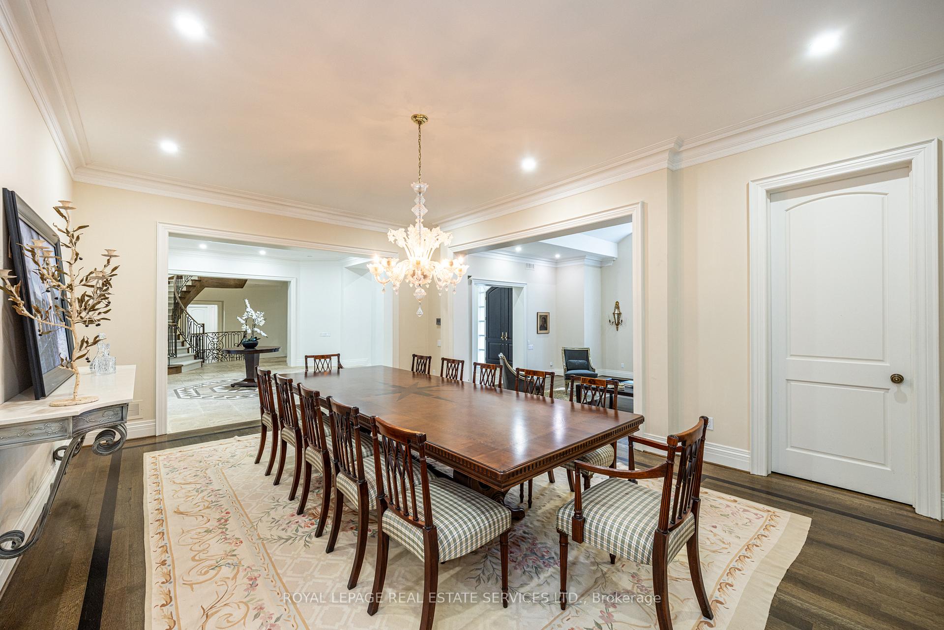 Photo 10 of 9 Seinecliffe Road, Markham, Bayview Glen — HOMEH