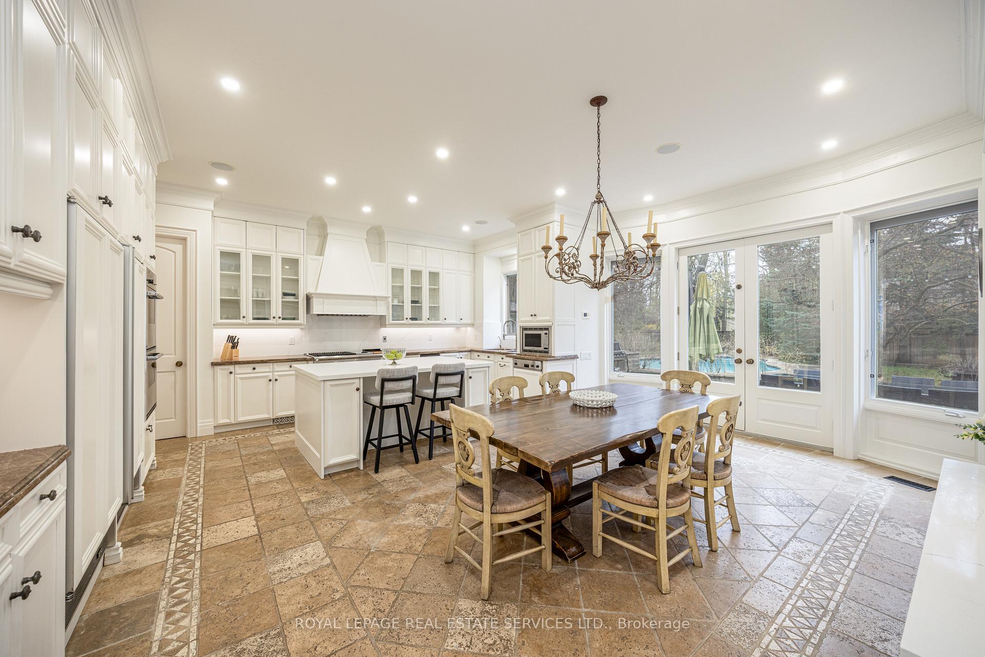 Photo 13 of 9 Seinecliffe Road, Markham, Bayview Glen — HOMEH