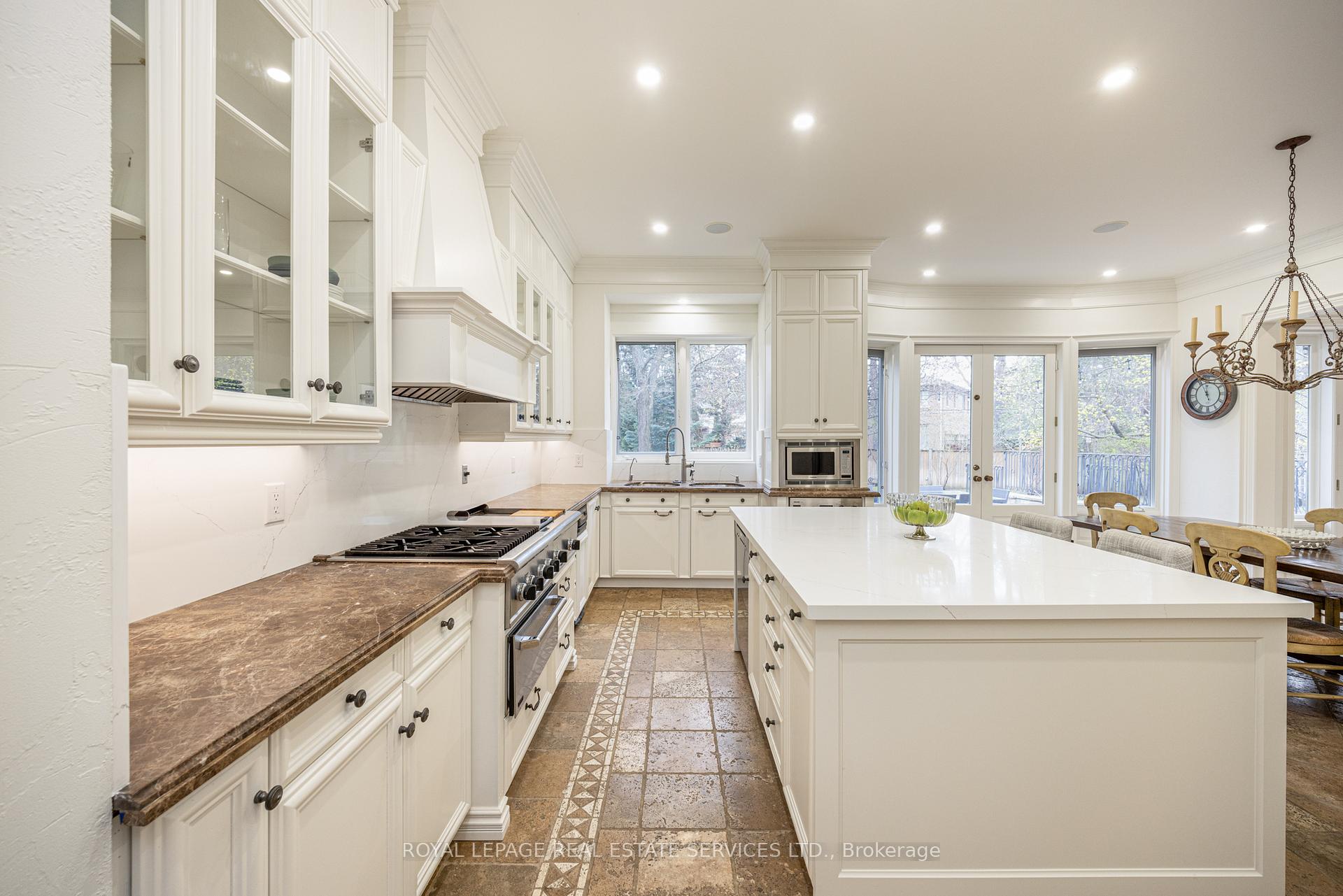 Photo 17 of 9 Seinecliffe Road, Markham, Bayview Glen — HOMEH
