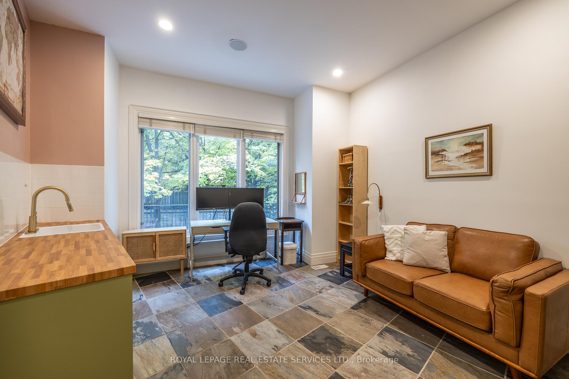 Photo 19 of 9 Seinecliffe Road, Markham, Bayview Glen — HOMEH