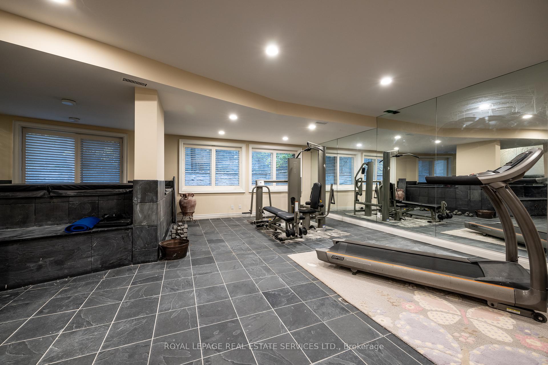 Photo 35 of 9 Seinecliffe Road, Markham, Bayview Glen — HOMEH