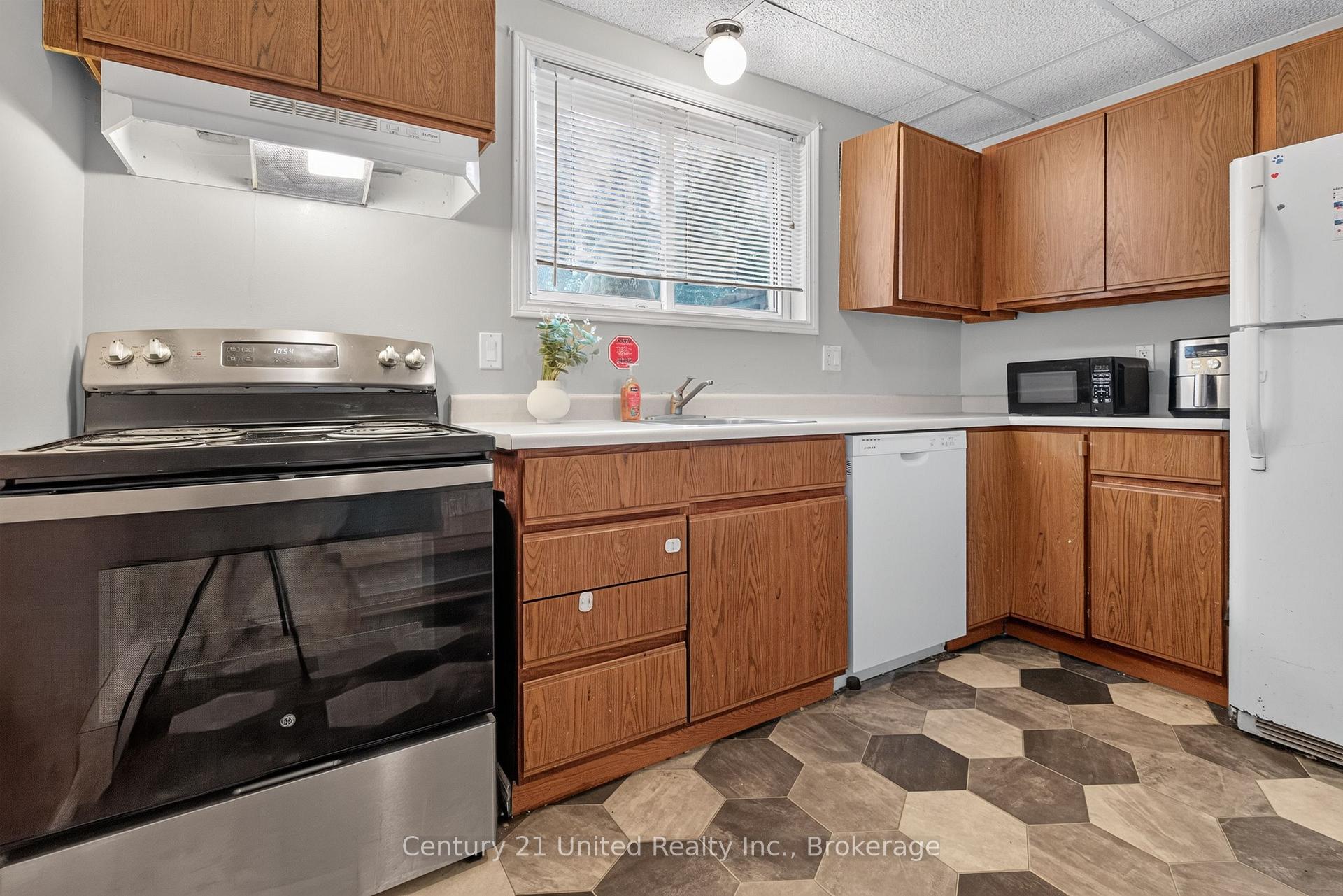Photo 6 of Unit 25, 101 Rita Crescent, Kawartha Lakes, Omemee — HOMEH