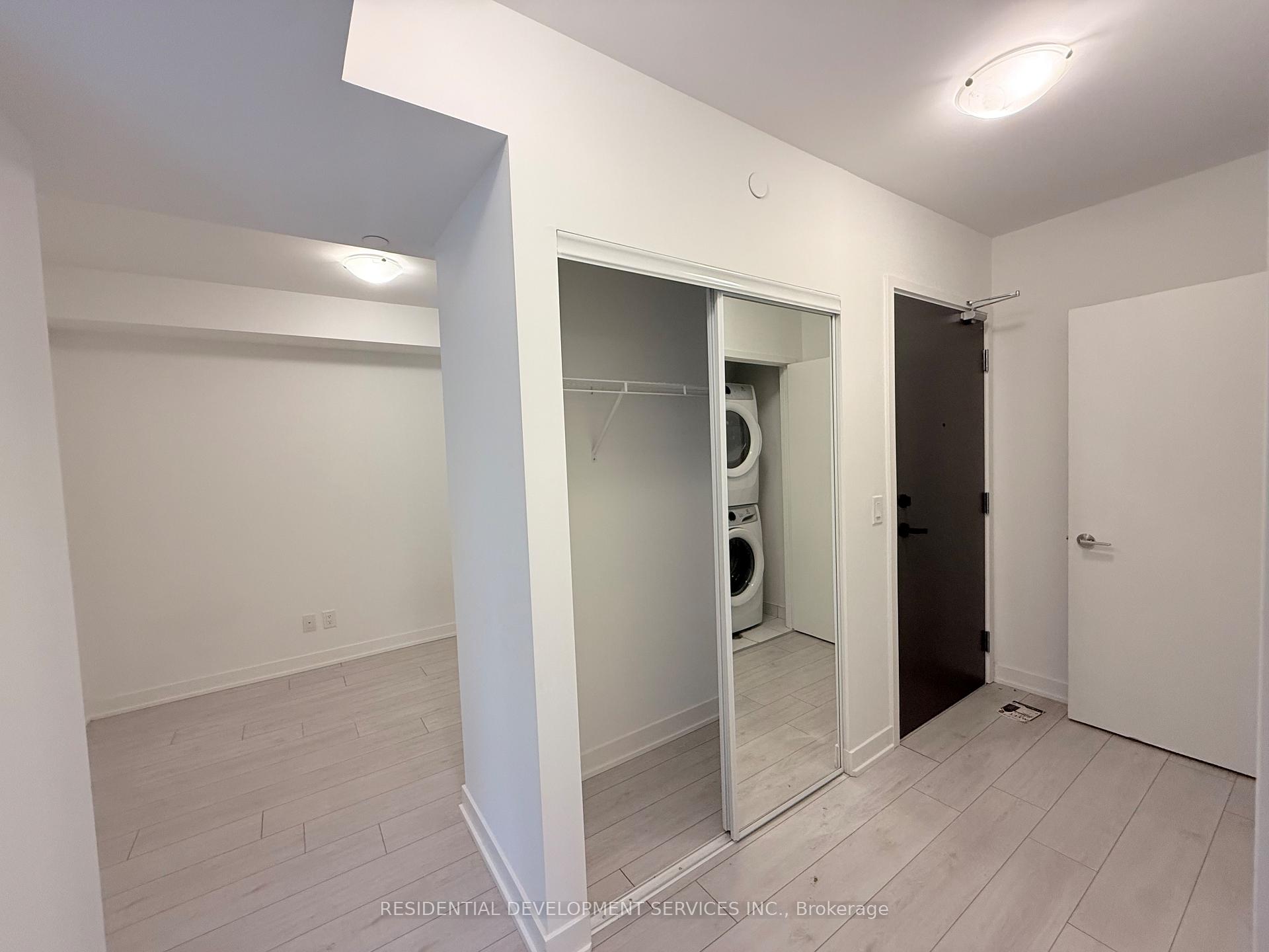 Photo 2 of Unit 321, 2033 Kennedy Road, Scarborough, Agincourt South-Malvern West — HOMEH