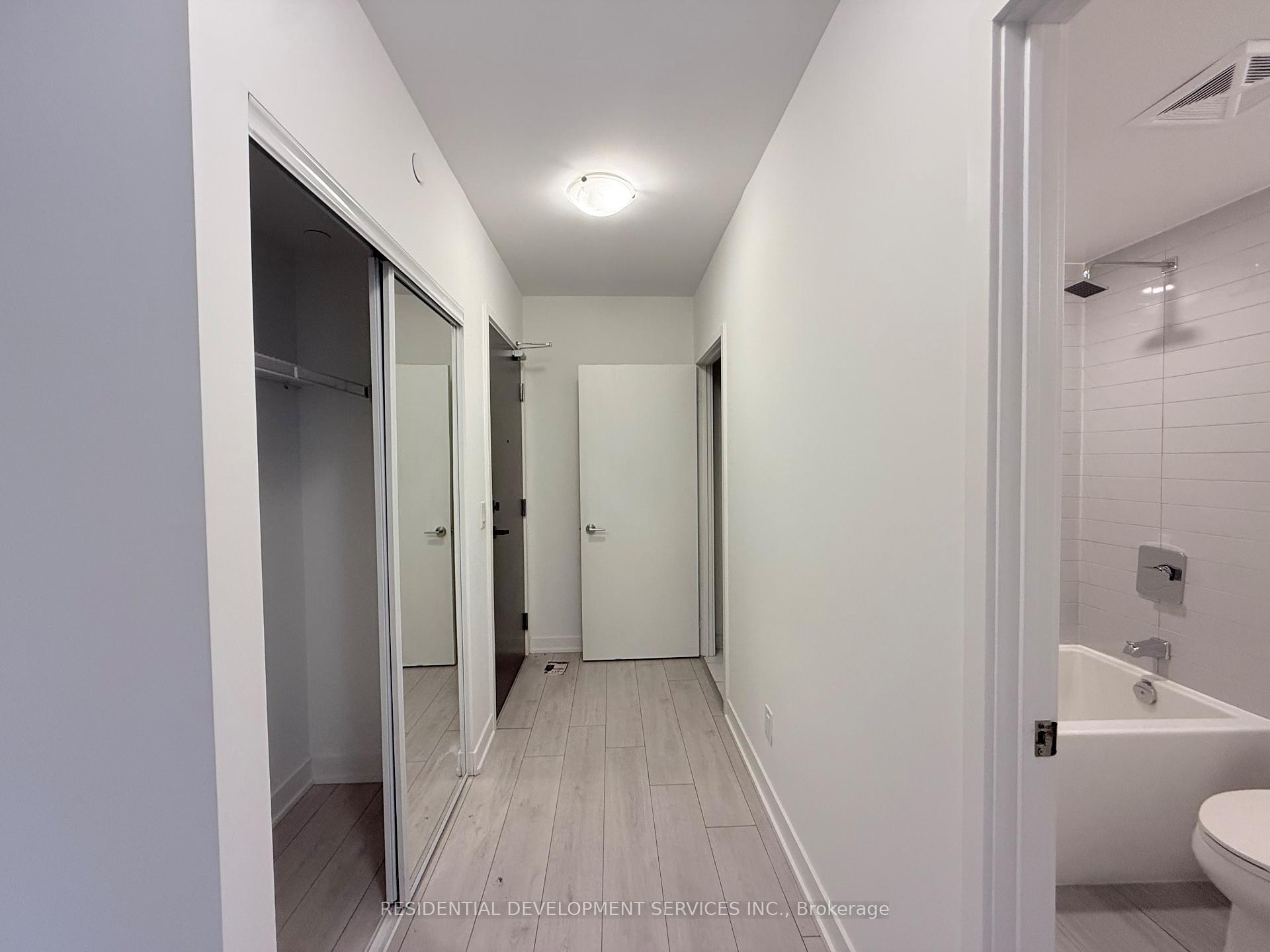 Photo 3 of Unit 321, 2033 Kennedy Road, Scarborough, Agincourt South-Malvern West — HOMEH