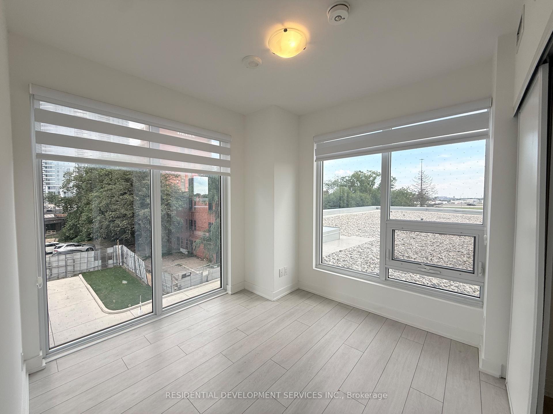 Photo 12 of Unit 321, 2033 Kennedy Road, Scarborough, Agincourt South-Malvern West — HOMEH