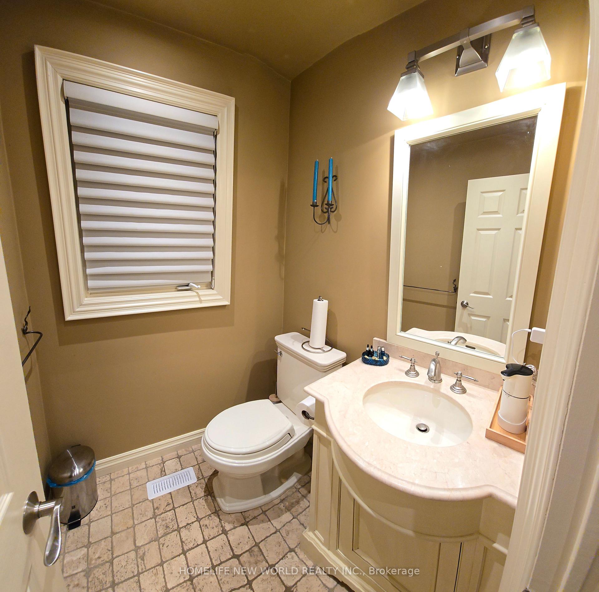 Photo 32 of 5 Vanwood Road, Markham, Thornhill — HOMEH