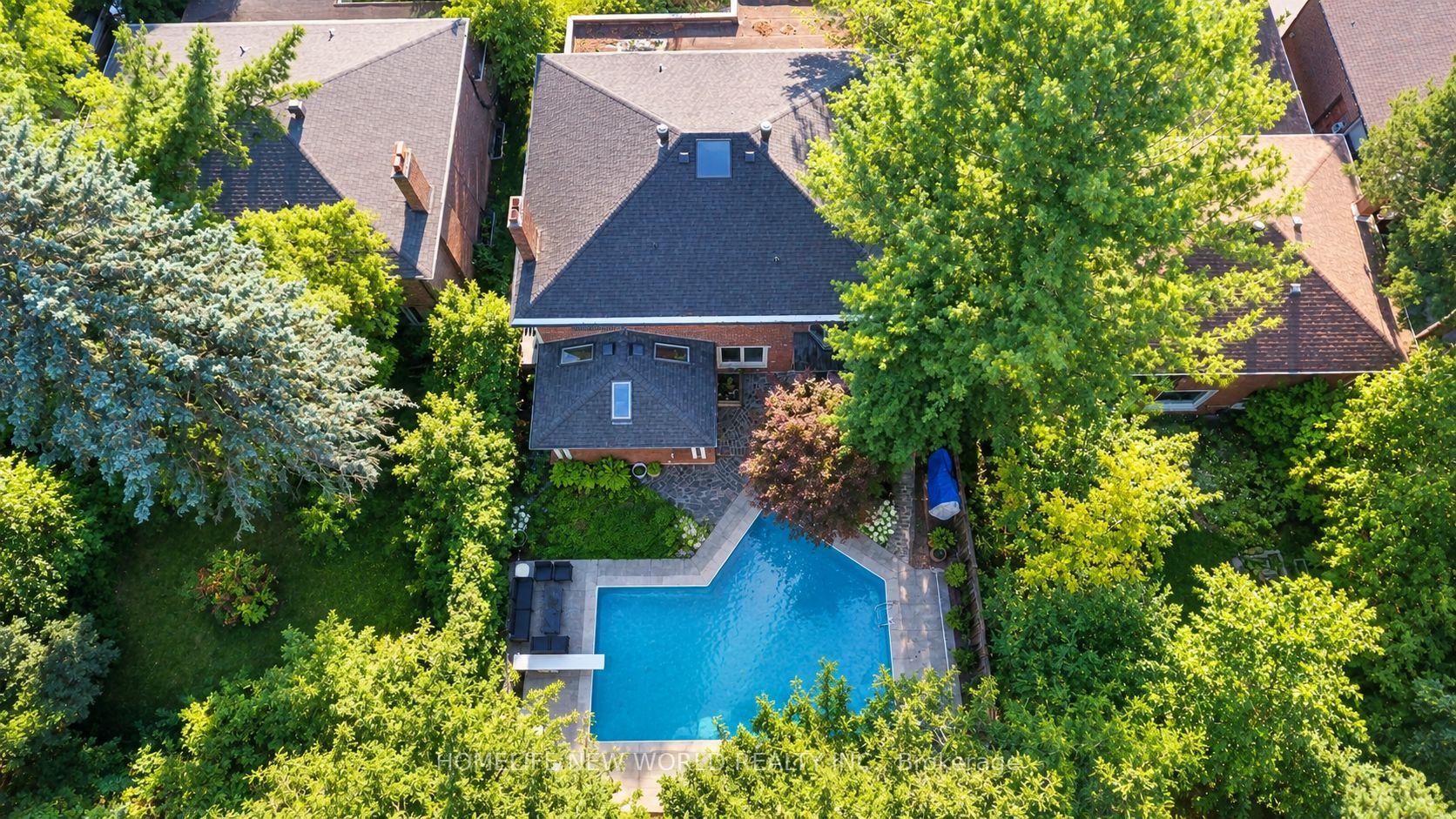 Photo 42 of 5 Vanwood Road, Markham, Thornhill — HOMEH
