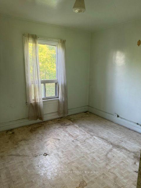 Photo 13 of 143 Elgin Street, Hamilton, Beasley — HOMEH