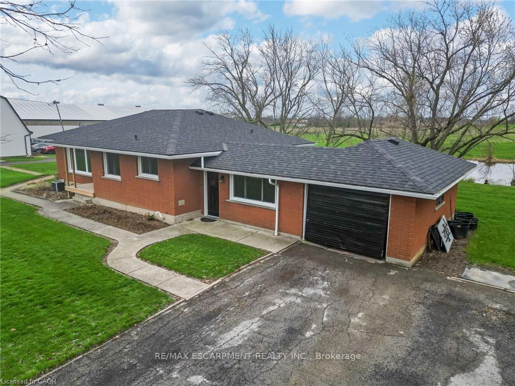Photo 5 of 2223 Hall Road, Hamilton, Rural Glanbrook — HOMEH