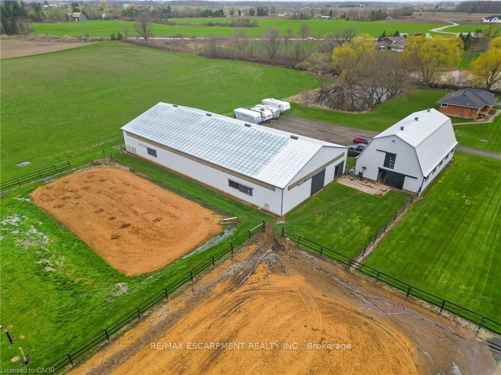 Photo 14 of 2223 Hall Road, Hamilton, Rural Glanbrook — HOMEH