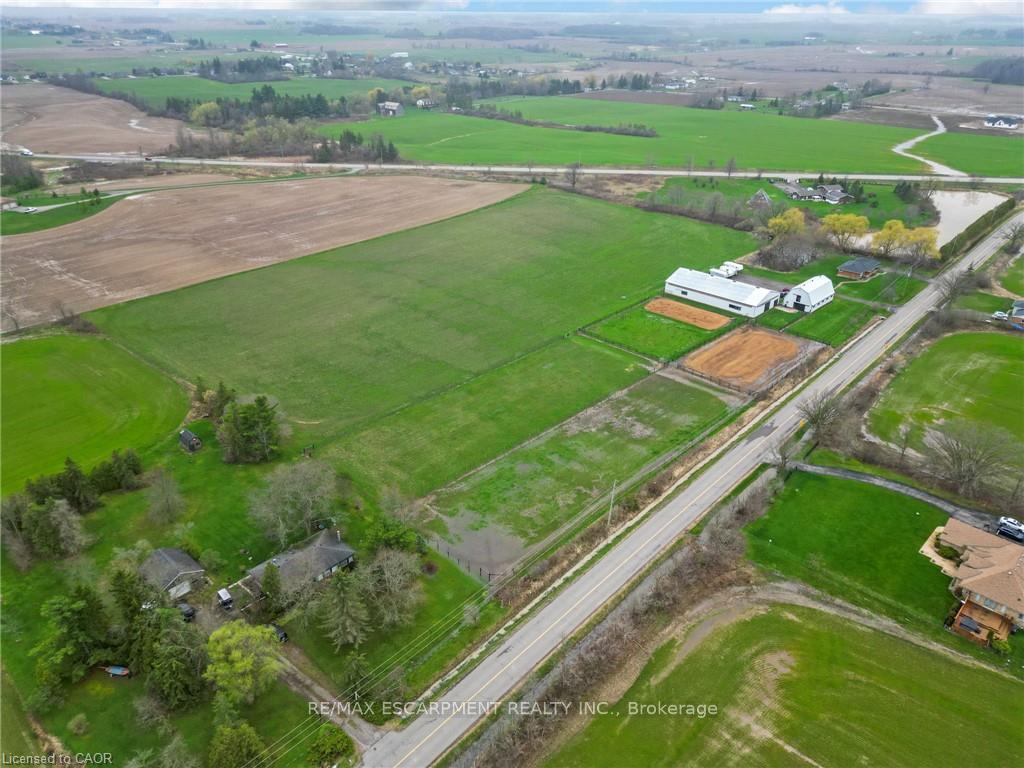 Photo 18 of 2223 Hall Road, Hamilton, Rural Glanbrook — HOMEH