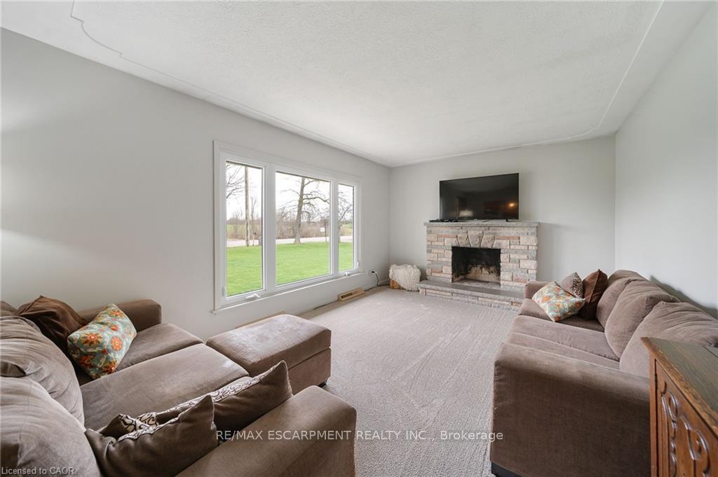 Photo 24 of 2223 Hall Road, Hamilton, Rural Glanbrook — HOMEH
