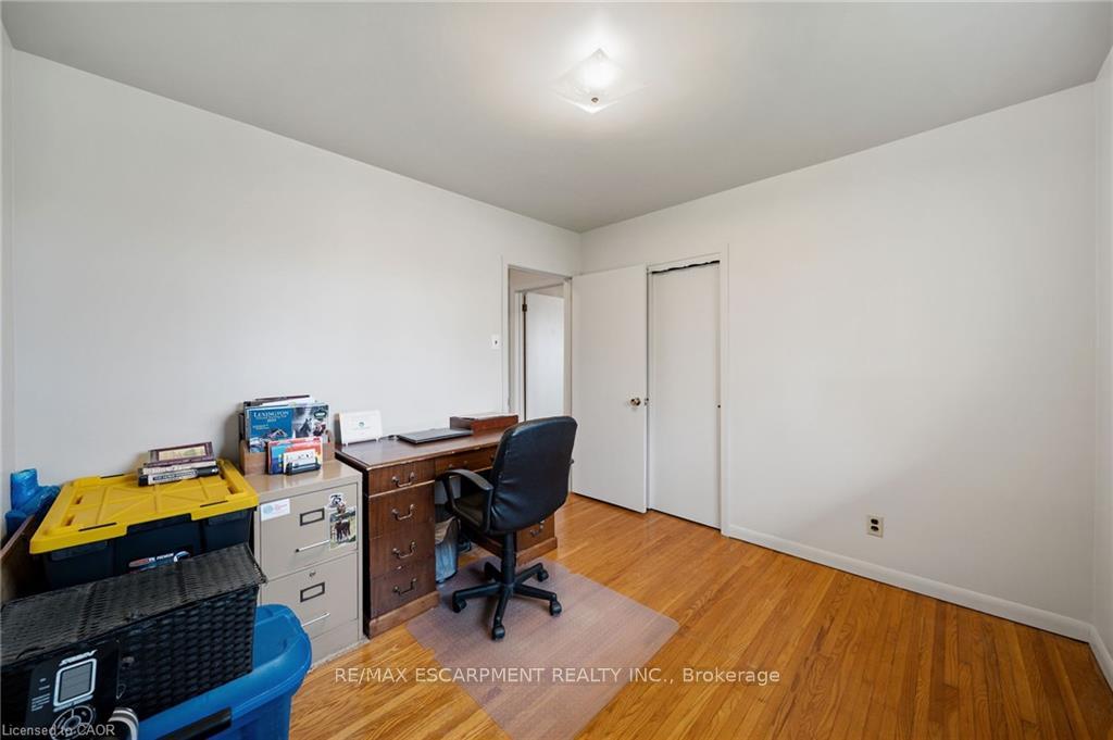 Photo 29 of 2223 Hall Road, Hamilton, Rural Glanbrook — HOMEH