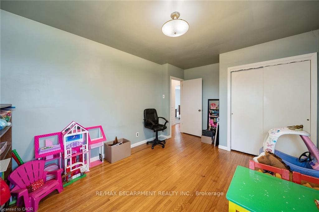 Photo 31 of 2223 Hall Road, Hamilton, Rural Glanbrook — HOMEH