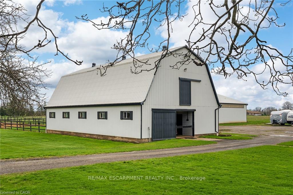 Photo 38 of 2223 Hall Road, Hamilton, Rural Glanbrook — HOMEH