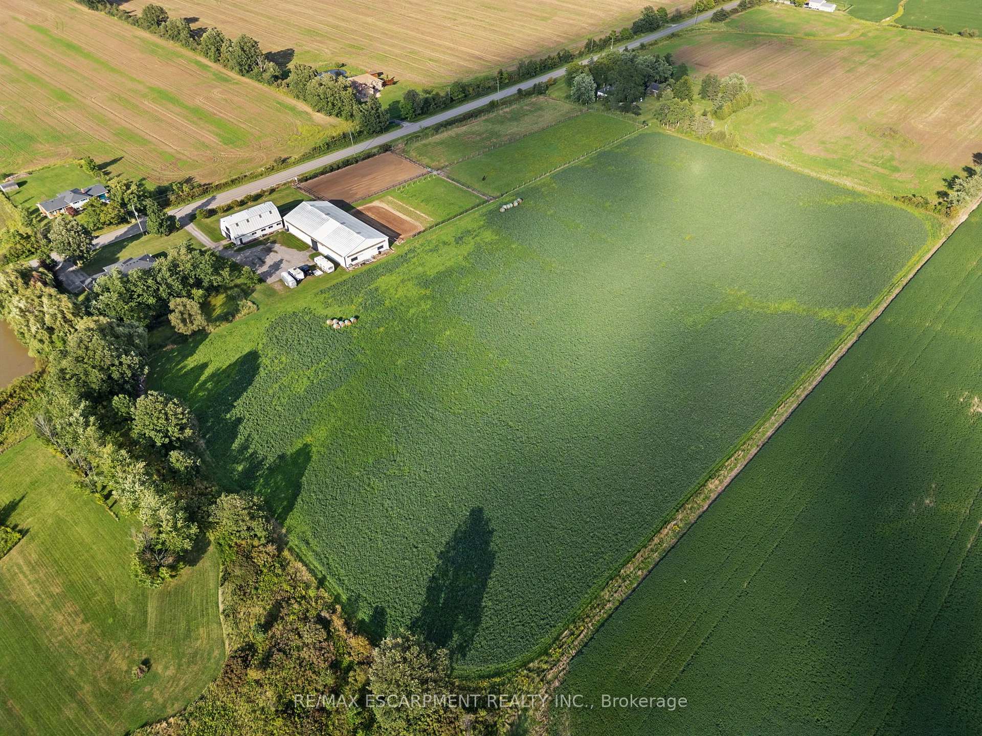 Photo 51 of 2223 Hall Road, Hamilton, Rural Glanbrook — HOMEH