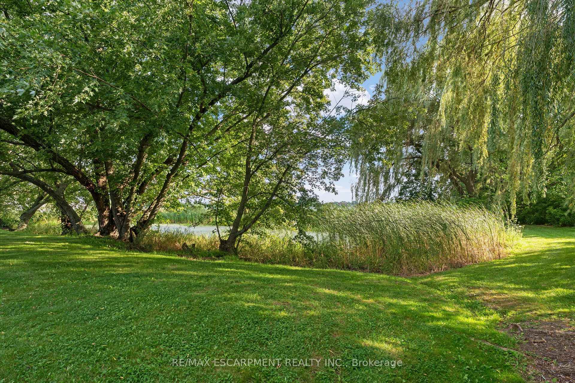 Photo 54 of 2223 Hall Road, Hamilton, Rural Glanbrook — HOMEH