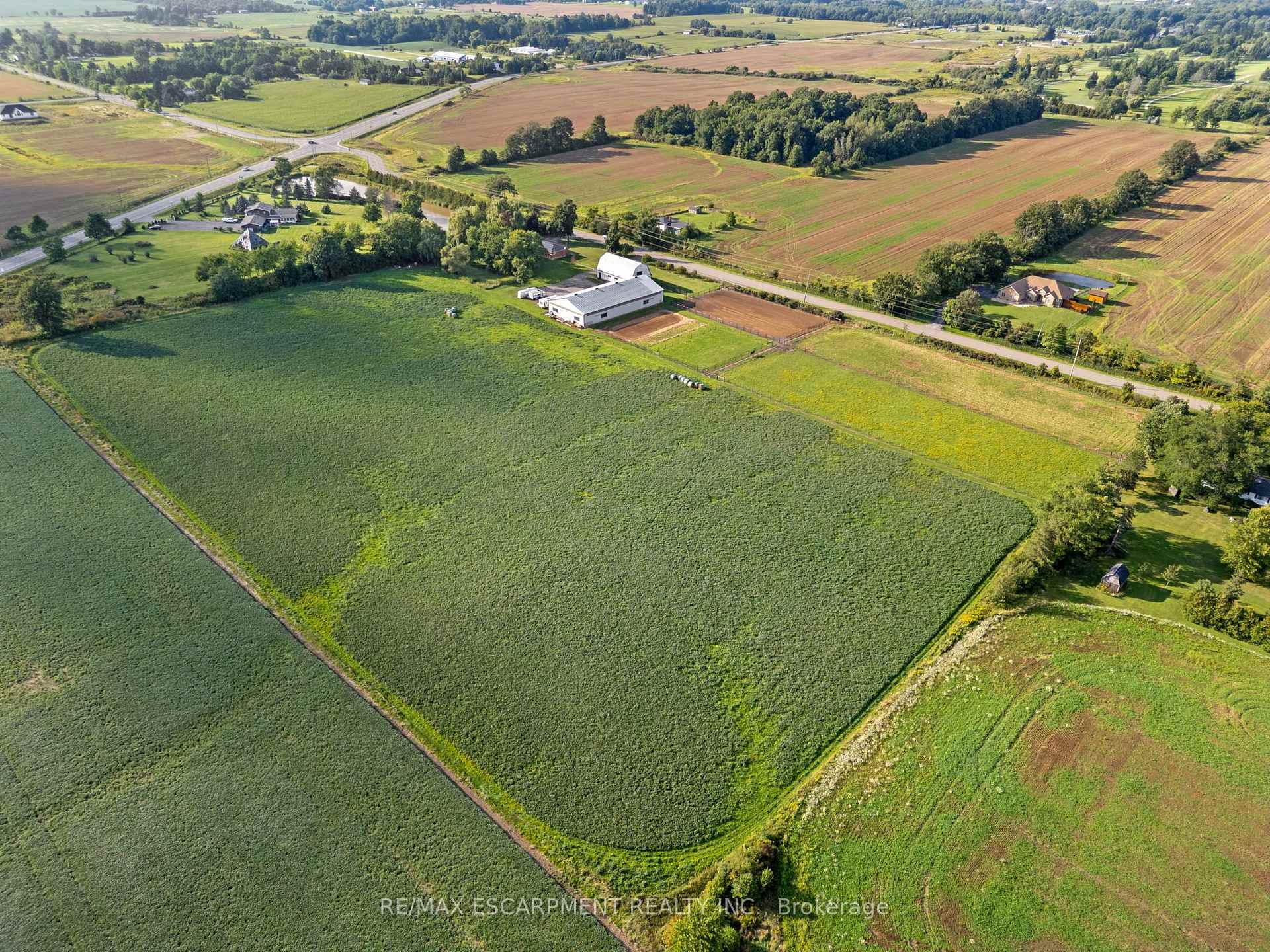 Photo 56 of 2223 Hall Road, Hamilton, Rural Glanbrook — HOMEH