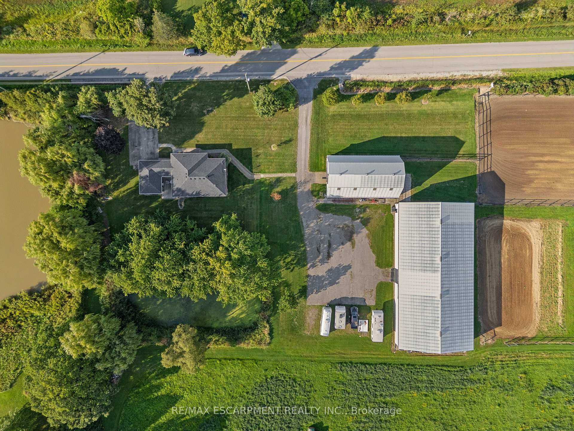 Photo 60 of 2223 Hall Road, Hamilton, Rural Glanbrook — HOMEH
