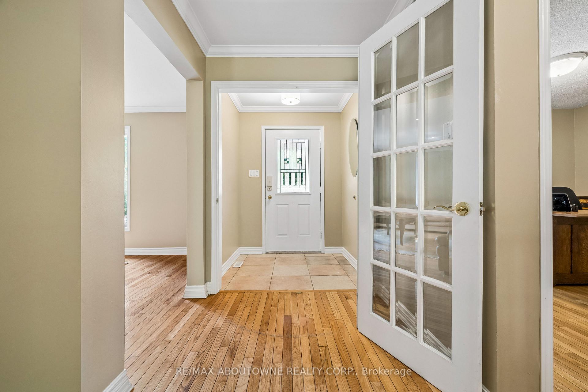 Photo 6 of 2285 Dunedin Road, Oakville, Ford — HOMEH