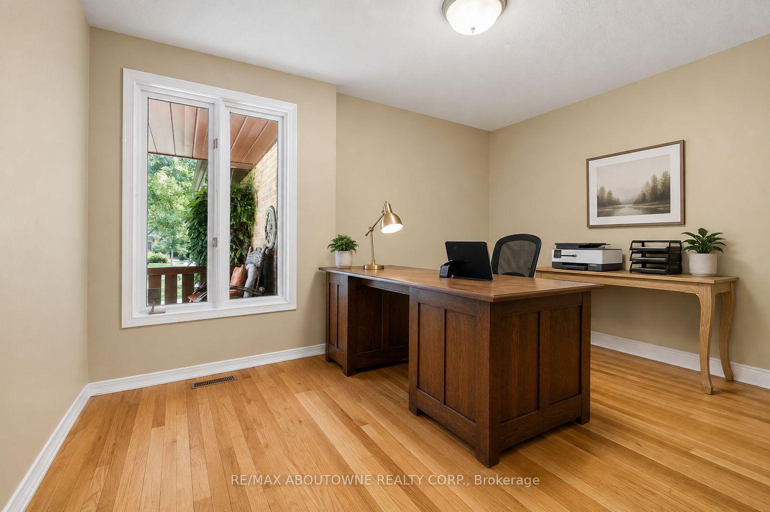 Photo 23 of 2285 Dunedin Road, Oakville, Ford — HOMEH