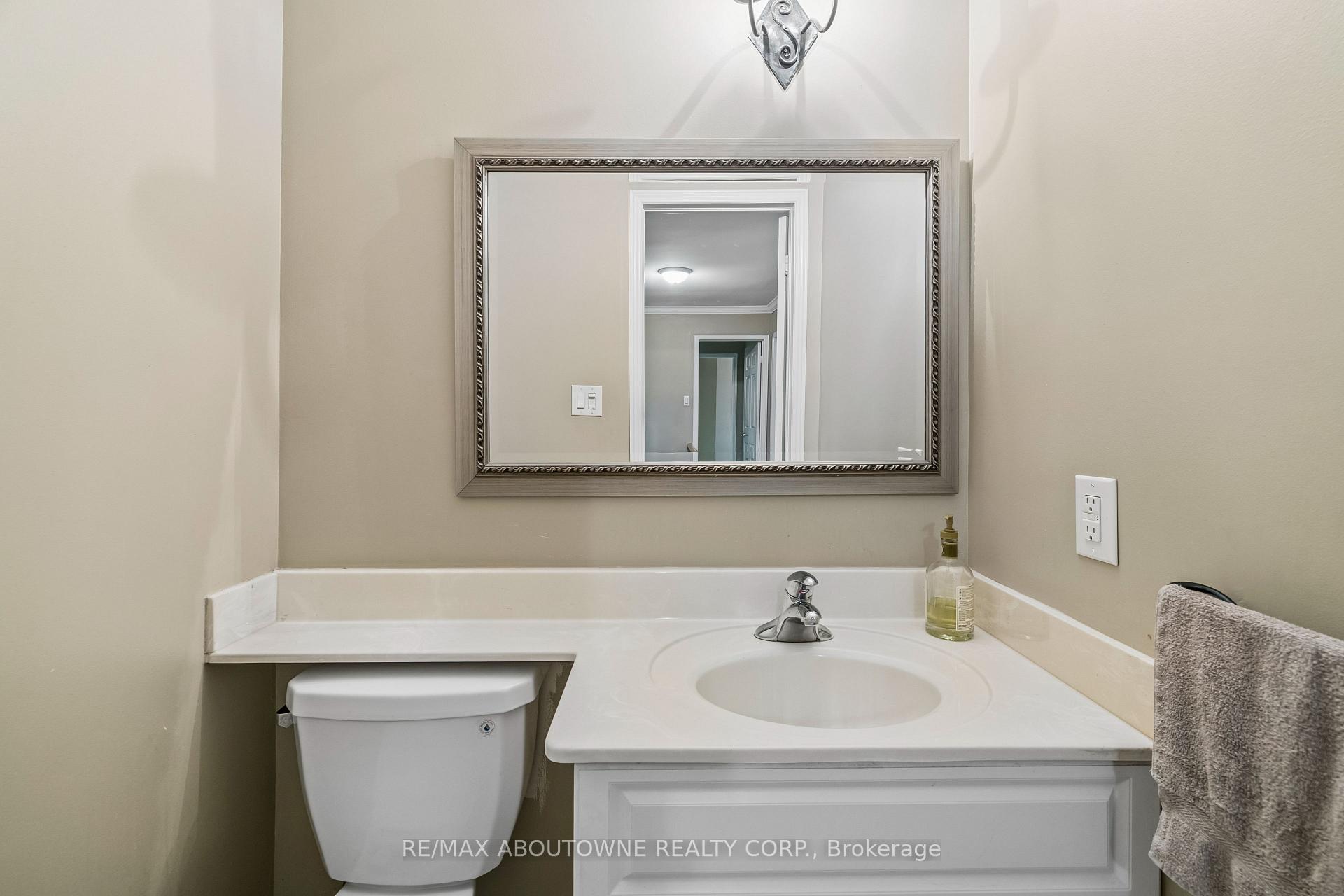 Photo 25 of 2285 Dunedin Road, Oakville, Ford — HOMEH