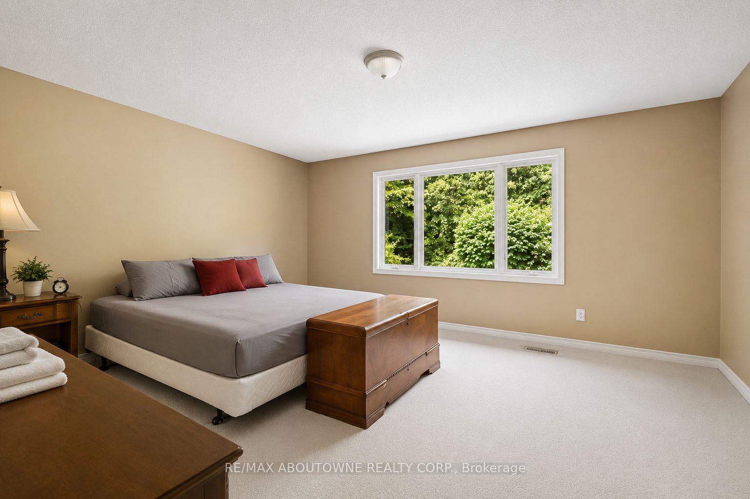Photo 27 of 2285 Dunedin Road, Oakville, Ford — HOMEH