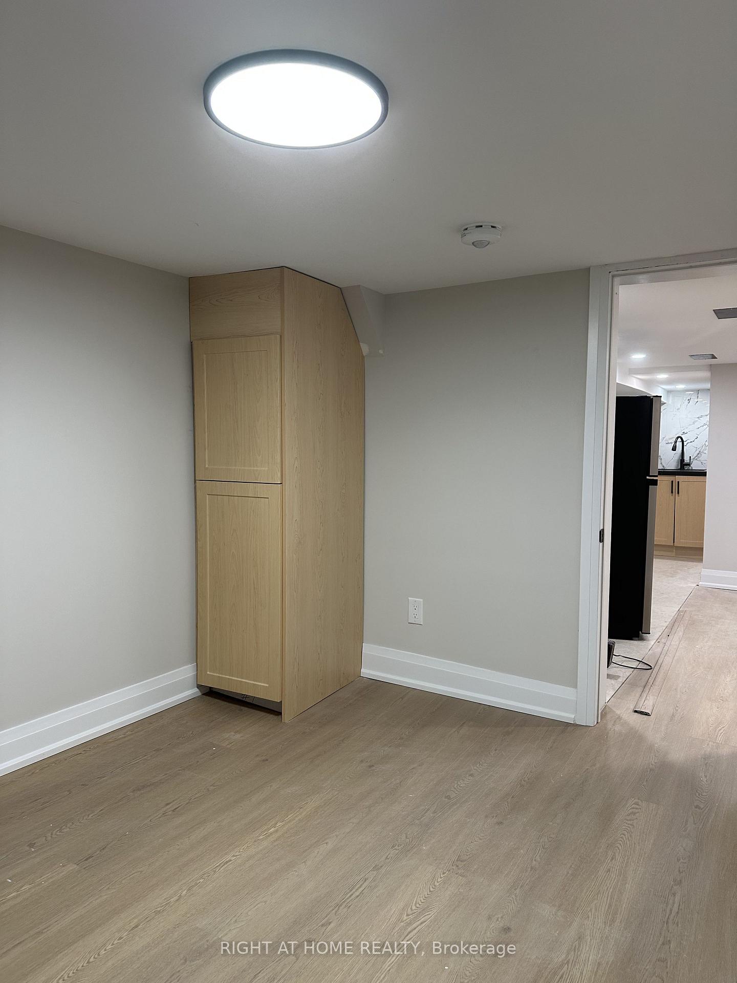 Photo 10 of 16 Glenside Avenue, Toronto, Greenwood-Coxwell — HOMEH