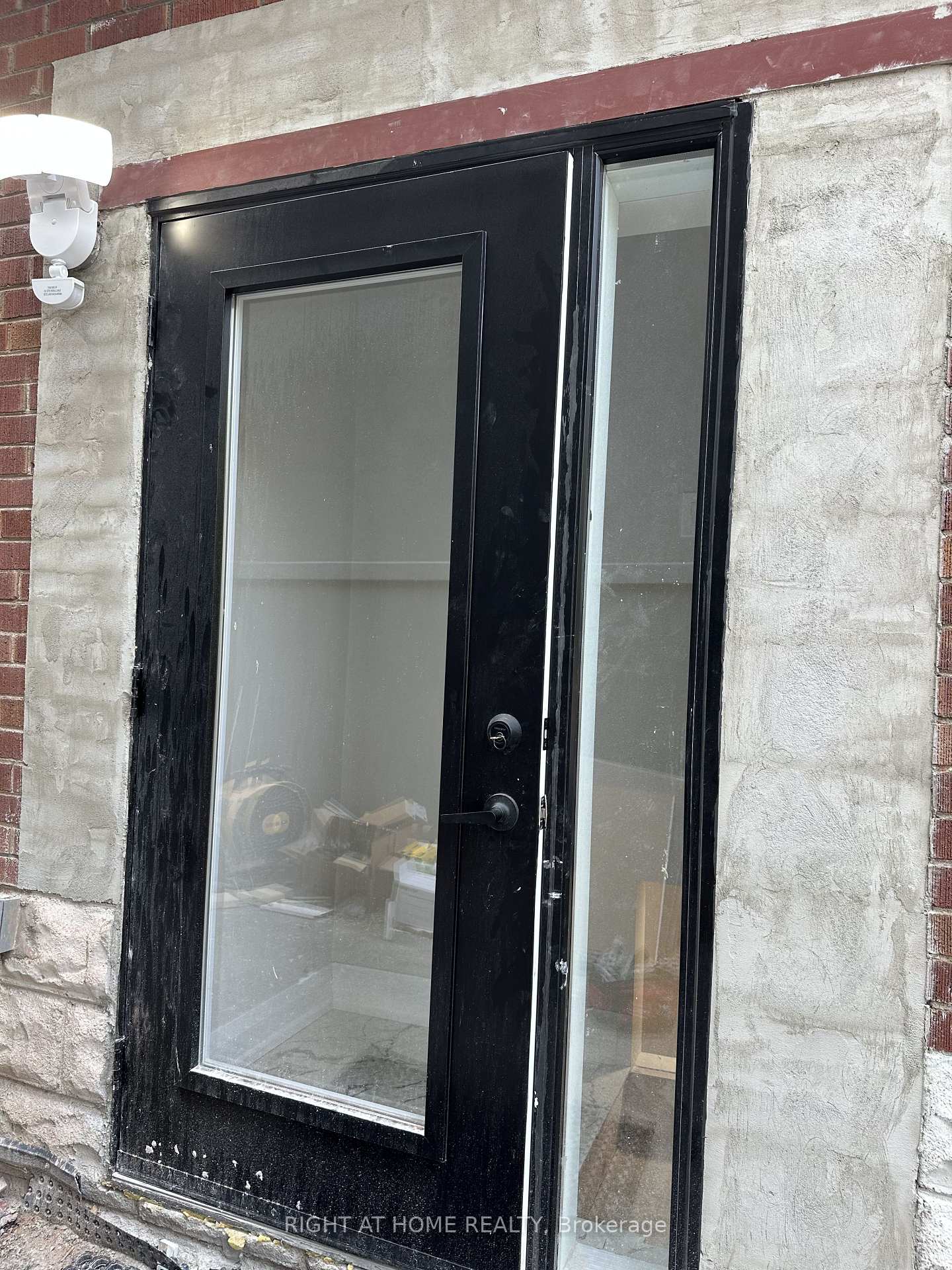 Photo 12 of 16 Glenside Avenue, Toronto, Greenwood-Coxwell — HOMEH