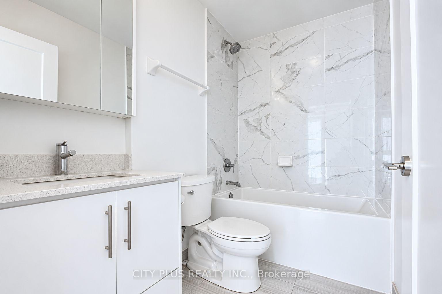 Photo 11 of Unit 809, 105 Oneida Crescent, Richmond Hill, Langstaff — HOMEH
