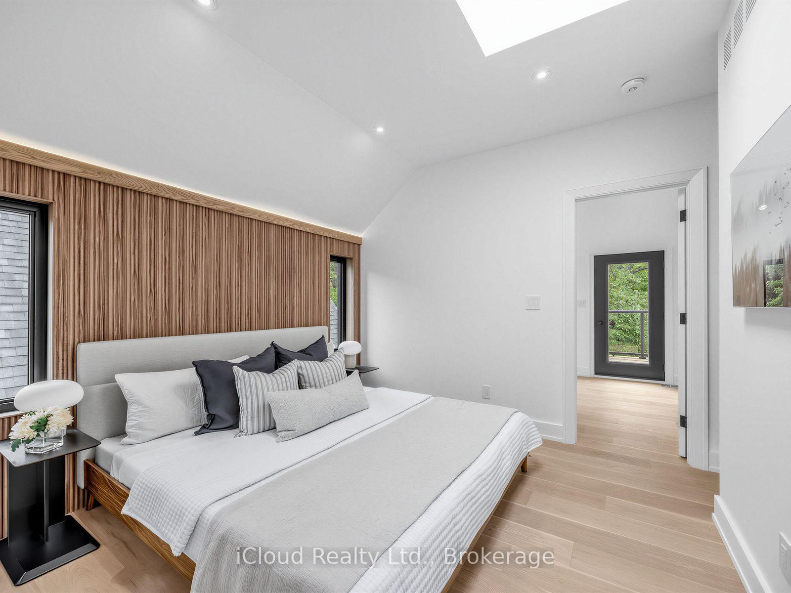 Photo 33 of 96 Woodycrest Avenue, Toronto, Danforth — HOMEH