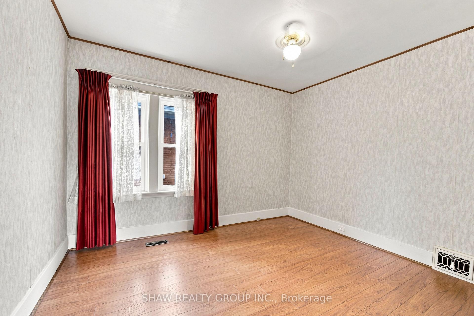 Photo 8 of 26 Maitland Street, Brantford, East Ward — HOMEH