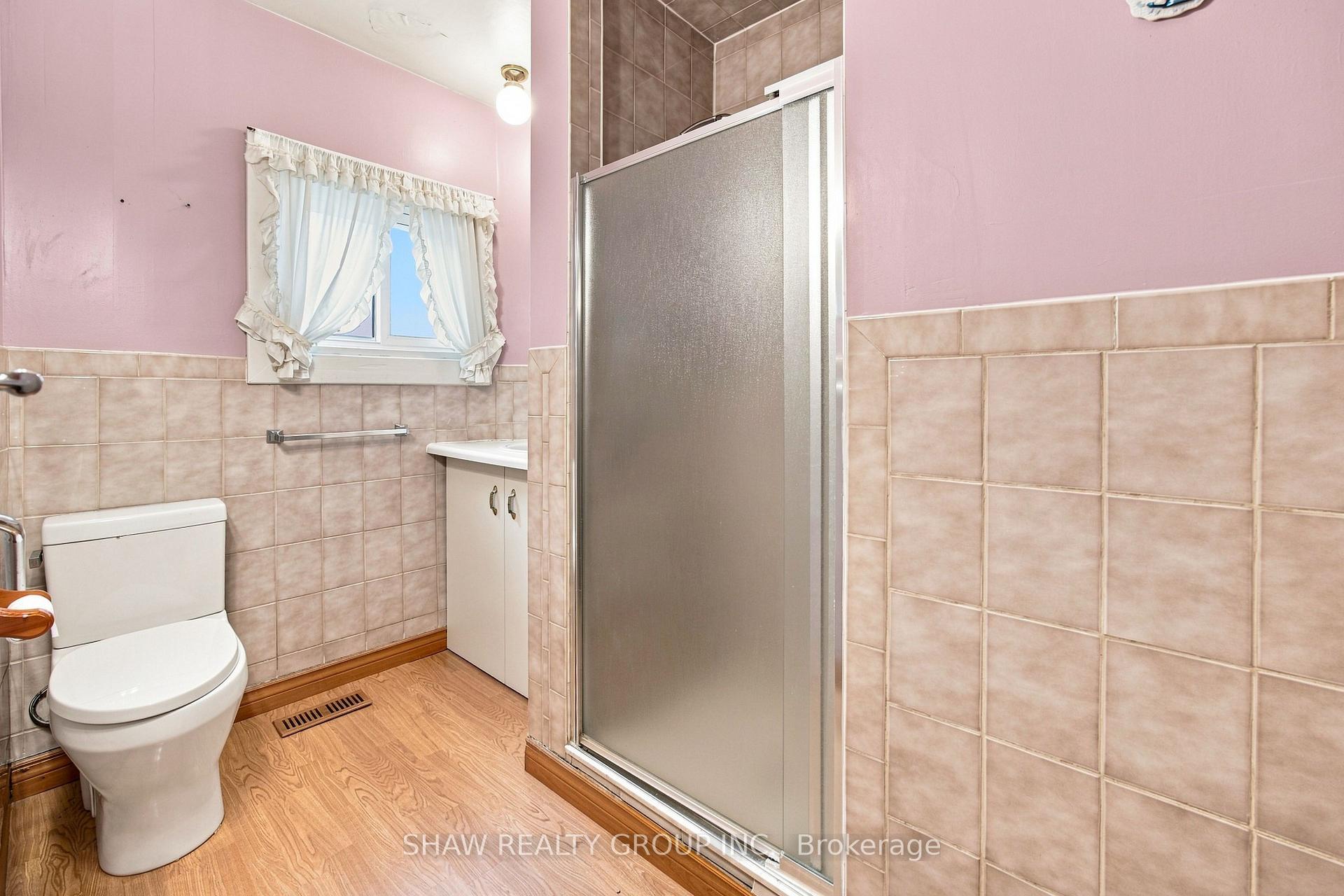 Photo 17 of 26 Maitland Street, Brantford, East Ward — HOMEH