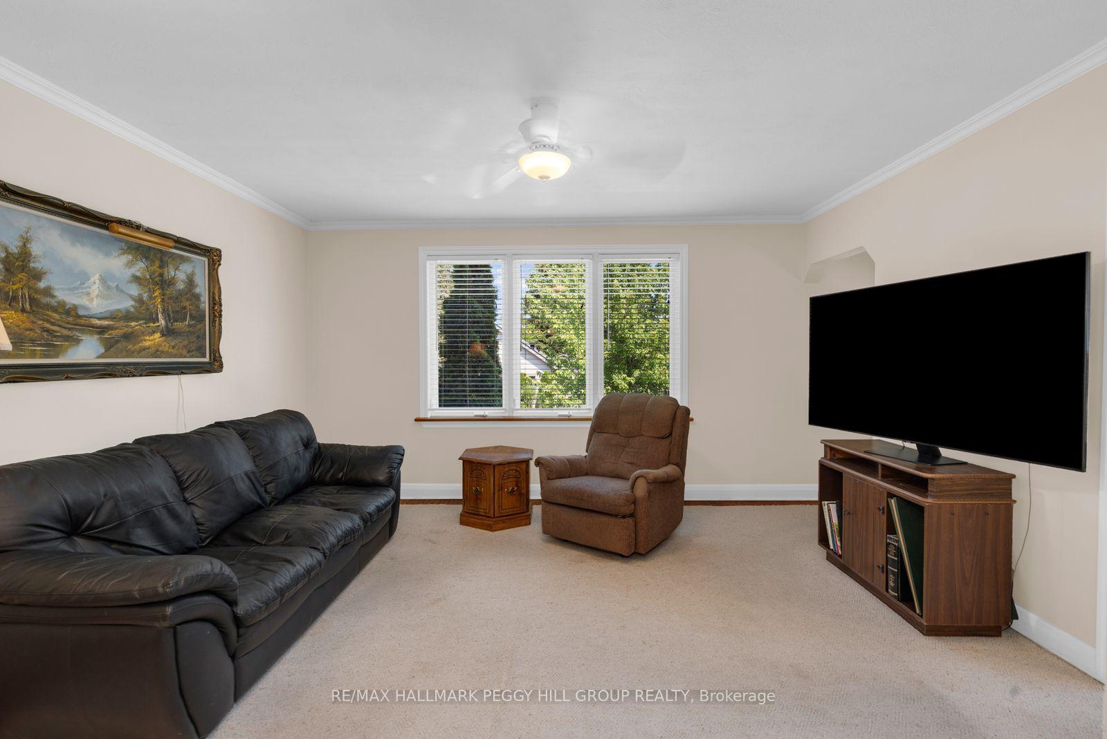 Photo 3 of 171 Codrington Street, Barrie, Codrington — HOMEH