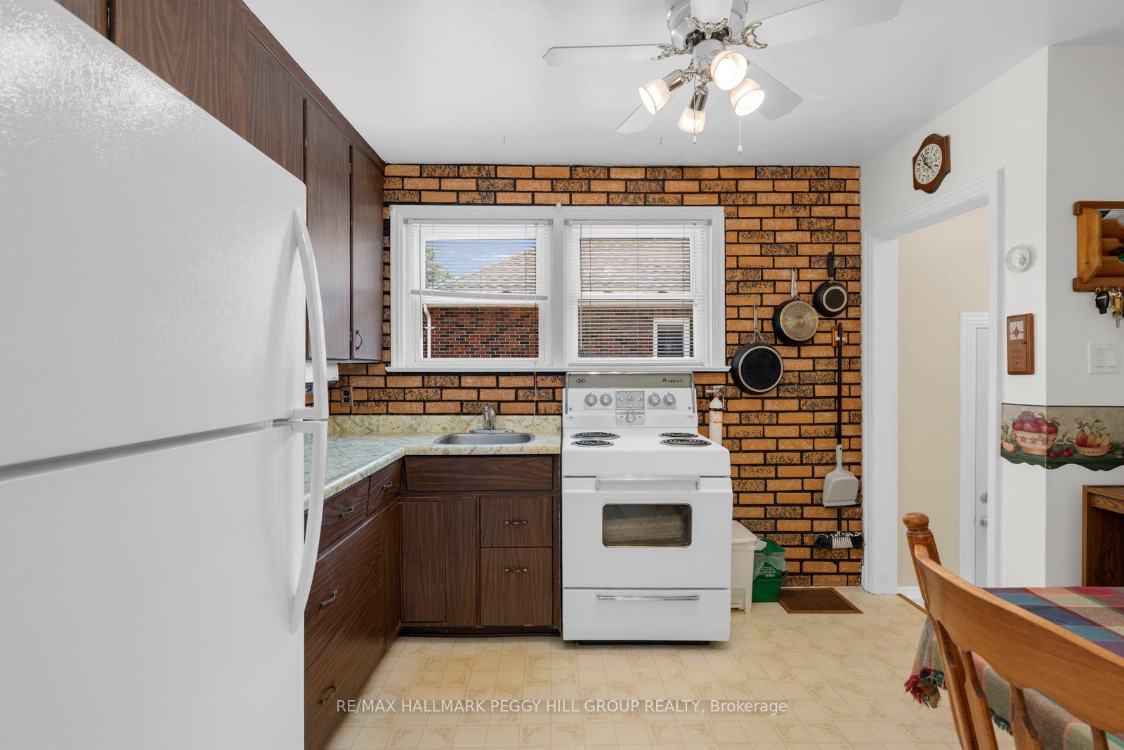 Photo 7 of 171 Codrington Street, Barrie, Codrington — HOMEH