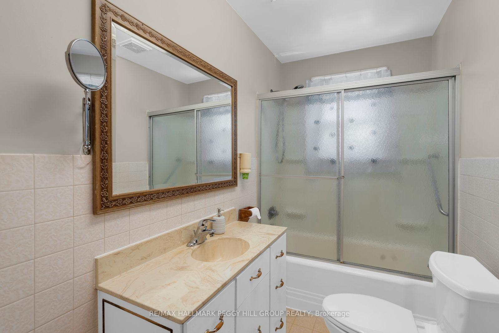 Photo 10 of 171 Codrington Street, Barrie, Codrington — HOMEH