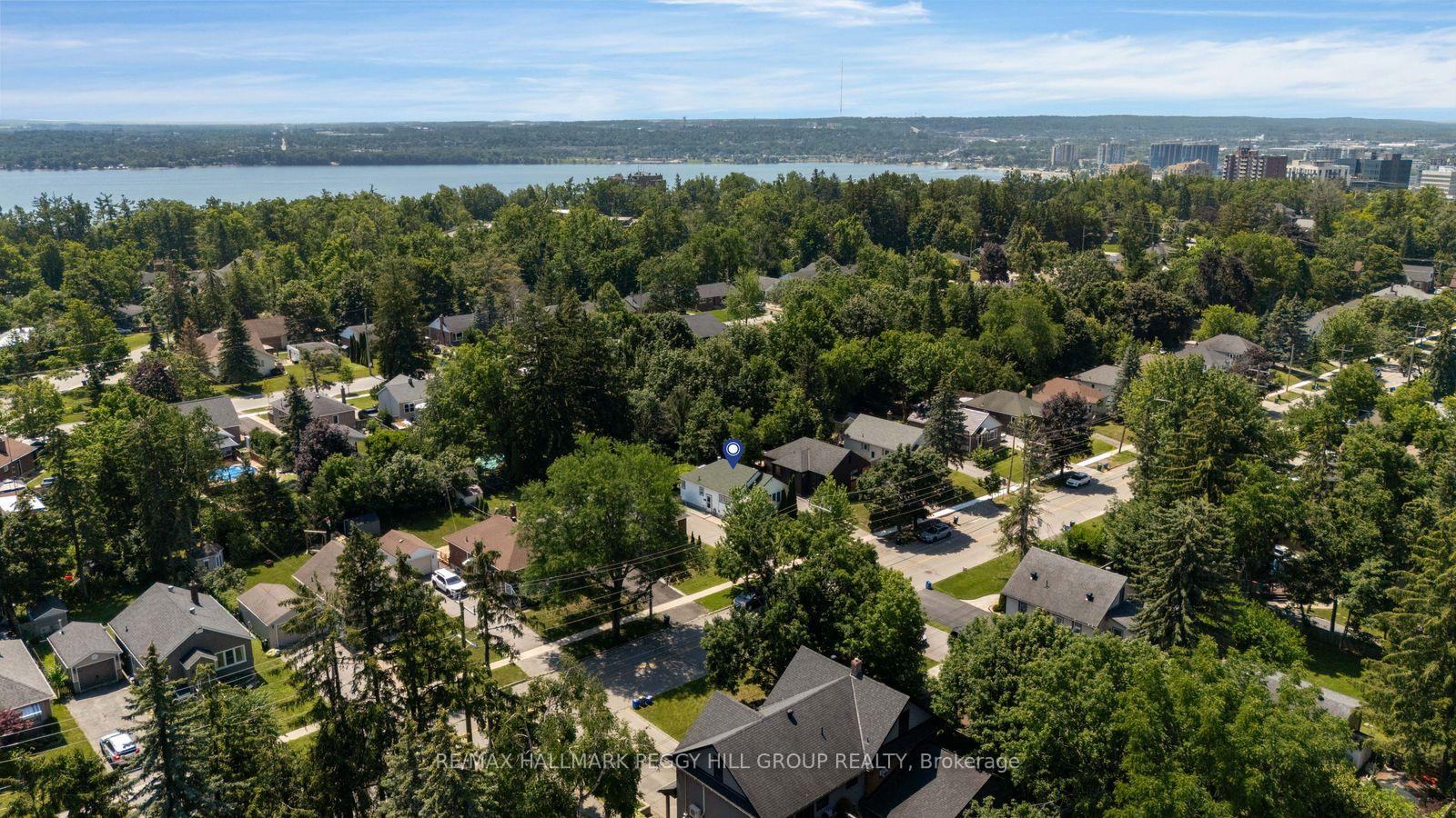 Photo 16 of 171 Codrington Street, Barrie, Codrington — HOMEH