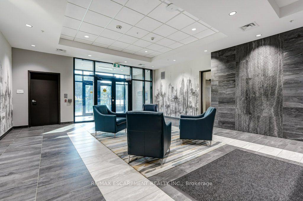 Photo 31 of Unit 711, 30 Hamilton Street S, Hamilton, Waterdown — HOMEH