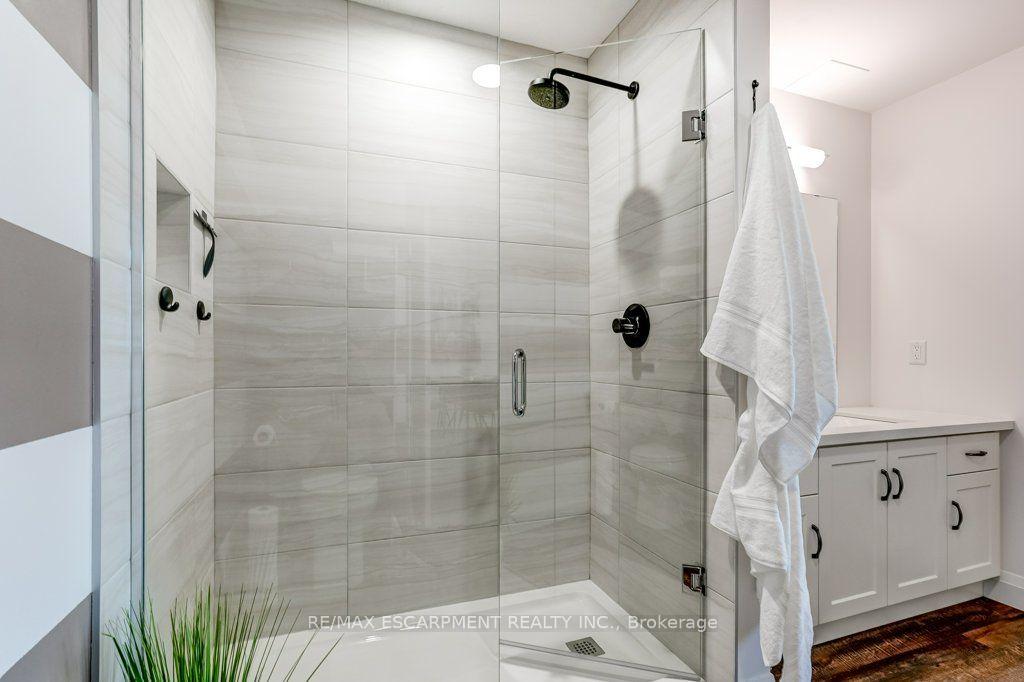 Photo 24 of Unit 711, 30 Hamilton Street S, Hamilton, Waterdown — HOMEH